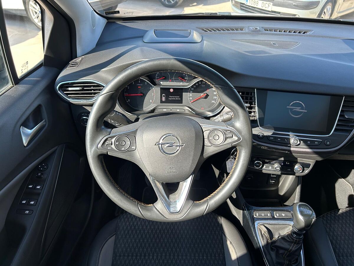 OPEL CROSSLAND X EXCELLENCE 1.2 MANUAL SPANISH LHD IN SPAIN 98000 MILES SUPER 2017